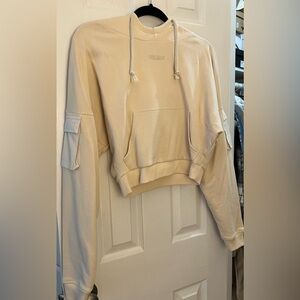 Gymshark Beige Pullover Sweater and Sweat Pants set